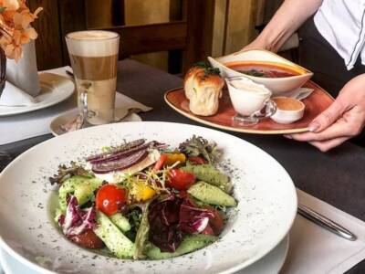 46488014_1201136943369027_4191330796004442112_n