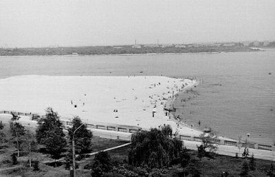 Пляж вместо «Паруса» и сквер на месте «Бартоломео»: как выглядела Набережная Днепра 50 лет назад. Афиша Днепра