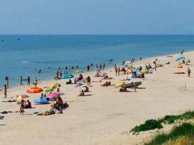 В Азовском море купаться опасно: проверили популярные пляжи. Афиша Днепра