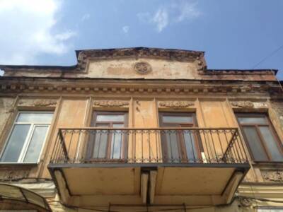 В Днепре бизнесмены сами отреставрировали старинный балкон. Афиша Днепра