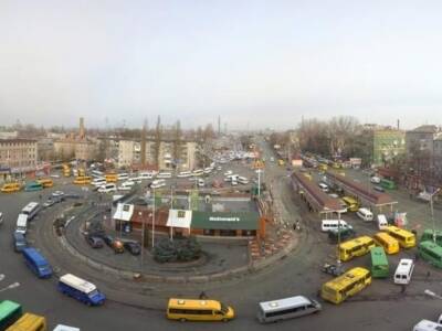 Как выглядела площадь Старомостовая полвека назад (Фото). Афиша Днепра