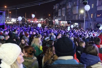 В Днепре на открытии ТРЦ выступила группа MOZGI (Фото). Афиша Днепра