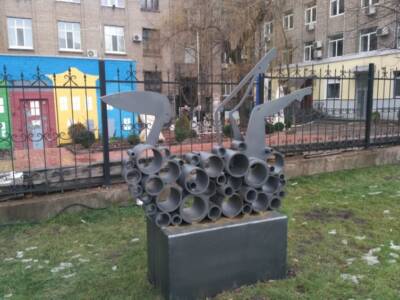 В центре Днепра установили три новых арт-объекта (Фото). Афиша Днепра