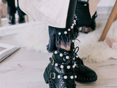 Гламурно или брутально: названа самая модная обувь для зимы-2020 (ФОТО). Афиша Днепра