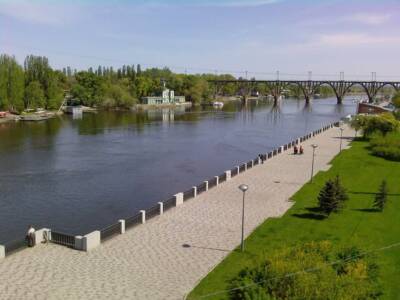 На Набережной Днепра обнаружили остатки железной дороги (Фото). Афиша Днепра