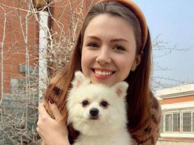 Девушка с собакой из Китая пожаловалась на Зеленского. Афиша Днепра