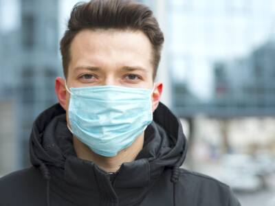 Ученые узнали, сколько коронавирус живет на медицинской маске. Афиша Днепра
