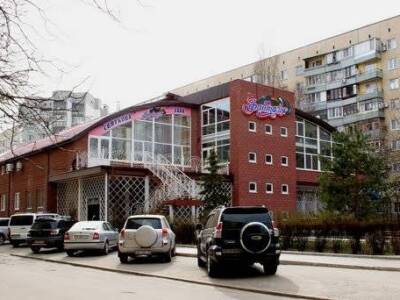 Пирожные с плесенью: в Днепре известное кафе попало в скандал. Афиша Днепра