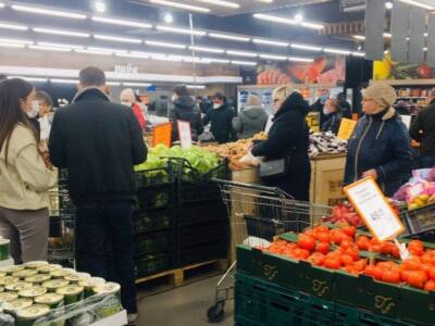 Цены на продукты в Днепре: что подорожало во время карантина. Афиша Днепра