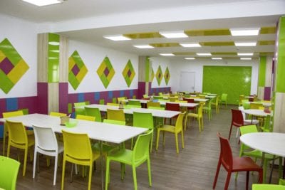 Капітальні ремонти в школах Дніпра: нові їдальні, вбиральні, вікна, покрівлі та утеплені фасади. Афиша Днепра