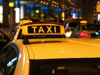 Блогер-таксист из Днепра обратился к пассажирам с призывом соблюдать правила карантина. Афиша Днепра