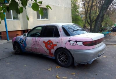 В Днепре обнаружили "мультяшную" розовую машину (Фото). Афиша Днепра
