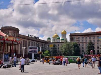 Как выглядела площадь Героев Майдана во времена наших бабушек (Фото). Афиша Днепра