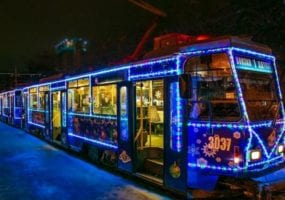 Как будет работать общественный транспорт в Днепре в новогодние праздники. Афиша Днепра