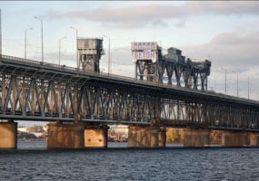 Как выглядел Амурский мост около 80 лет назад (Фото). Афиша Днепра