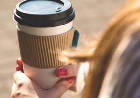 Кофе в бумажных стаканчиках может привести к проблемам со здоровьем. Афиша Днепра