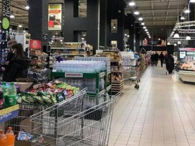 На время локдауна в супермаркетах запретят продажу ряда товаров. Афиша Днепра