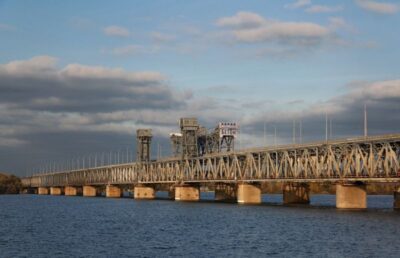 Два железнодорожных моста в Днепре вошли в ТОП-5 самых длинных в Украине. Афиша Днепра