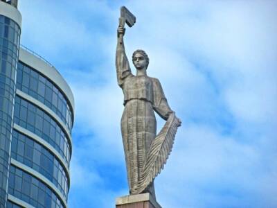 Монумент Вечной Славы: где планировали установить самый известный военный памятник в городе. Афиша Днепра