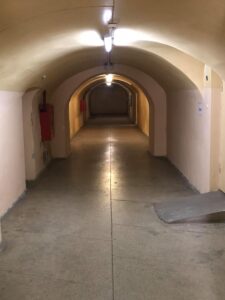 Как выглядят мистические подземелья больницы им. Мечникова (Фото). Афиша Днепра