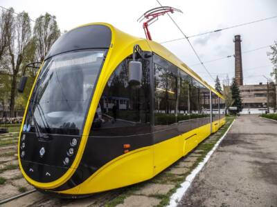 В Днепре испытали новый низкопольный трамвай от "Южмаша" (Видео). Афиша Днепра