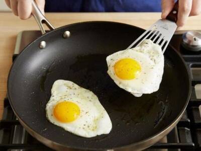 Лучше так не готовить: самые вредные способы приготовления яиц. Афиша Днепра