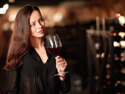 Бокал для настроения: чем полезно вино? Афиша Днепра