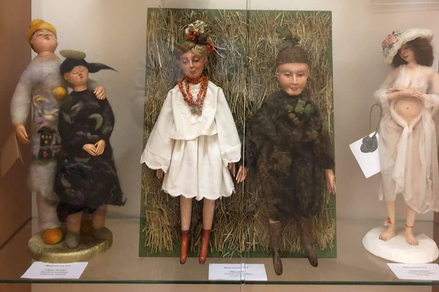 В Днепре работает интересная выставка авторских кукол. Афиша Днепра