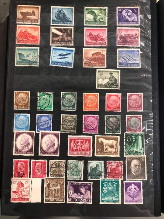 Днепру передали уникальную коллекцию марок (ФОТО). Афиша Днепра