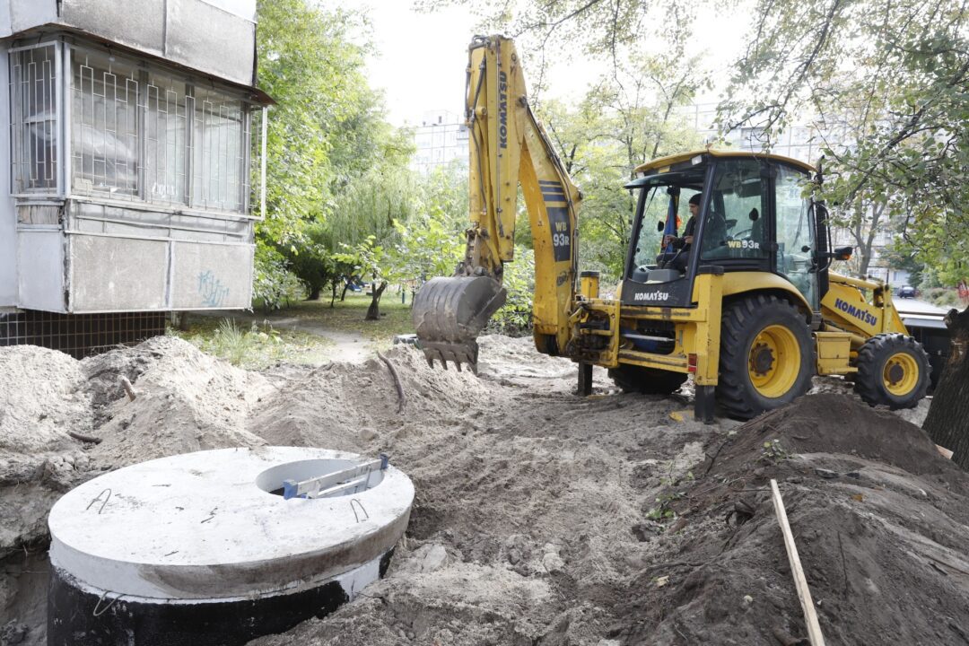 В Днепре из подвалов жилых домов убирают водопроводы (ВИДЕО). Афиша Днепра