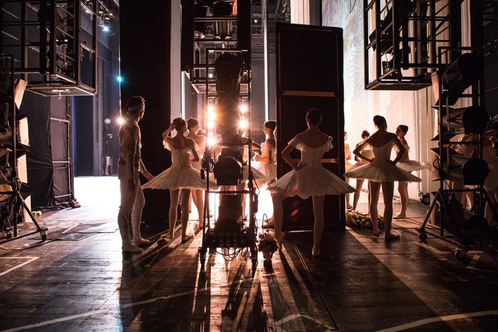 Экскурсия за кулисы Театра оперы и балета Днепр, 16.10.2021, 23.10.2021, цена, даты. Афиша Днепра