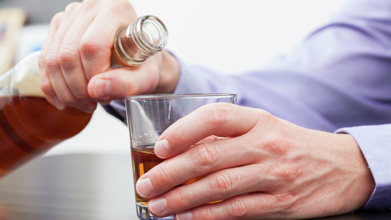 Днепровский диетолог: алкоголь провоцирует «гормона привязанности». Афиша Днепра 