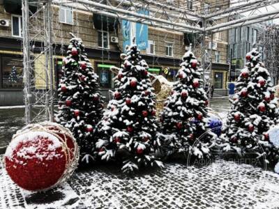 Снежная сказка в центре Днепра (Фото). Афиша Днепра