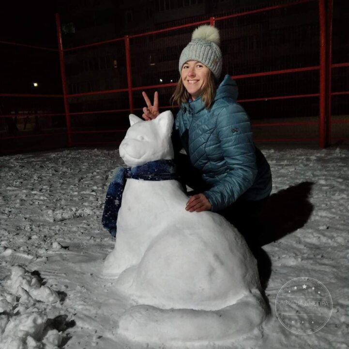 Девушка из Каменского сделала невероятного снеговика (ФОТО). Афиша Днепра