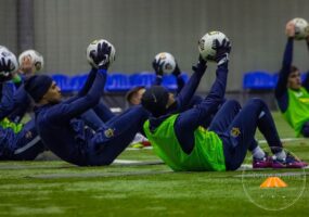 Как футболисты «Днепр-1» проводили первую тренировку: фото. Афиша Днепра