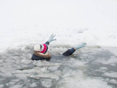 На Днепропетровщине школьник спас двух детей, провалившихся под лёд. Афиша Днепра